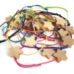 Braçalets amb estrella de fusta - de la Imatge a 3